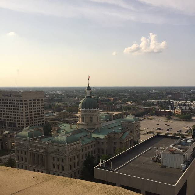 Eagle's Nest Hyatt Regency Indianapolis Restaurant Indianapolis, IN