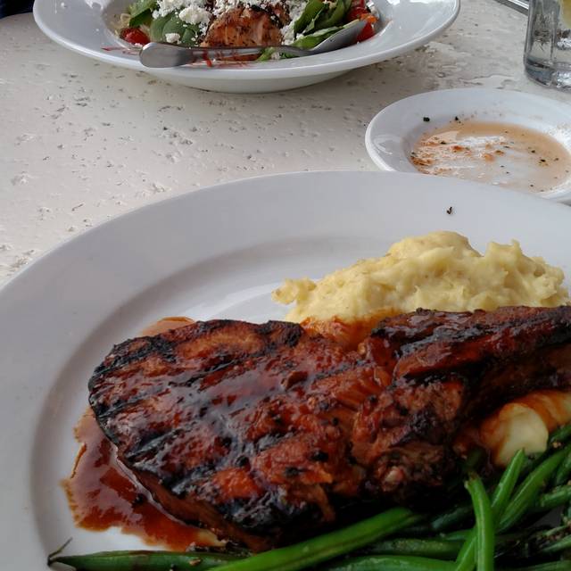 BRAVO Cucina Italiana Omaha Village Pointe Restaurant Omaha, NE