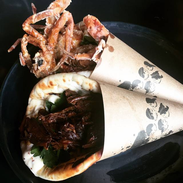 Gazi, Melbourne, AU-VIC