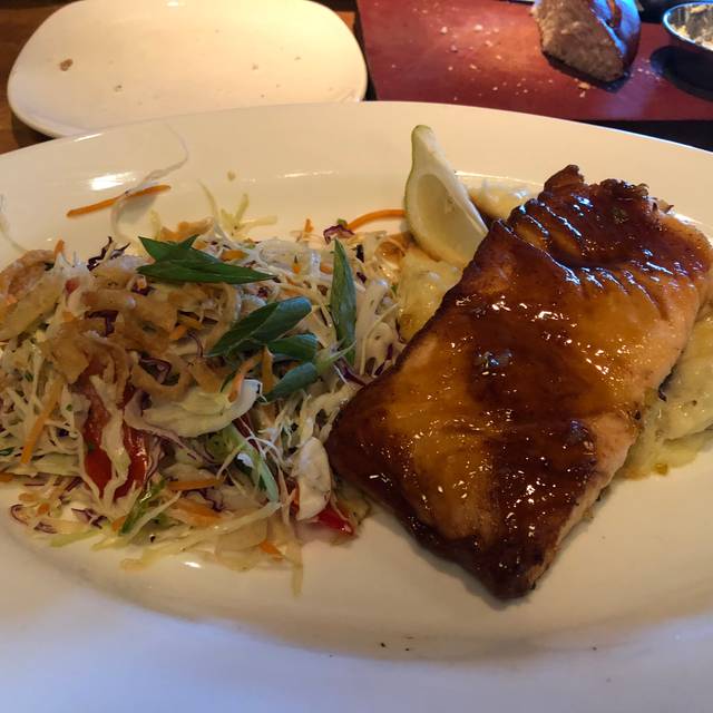 Cooper's Hawk Winery & Restaurant Coconut Creek Coconut Creek, FL