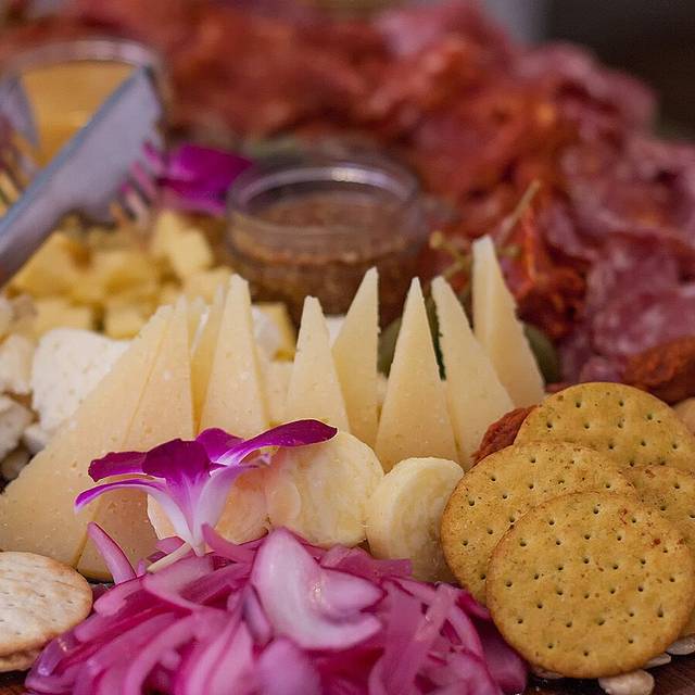 Spoke & Steele, Indianapolis, IN