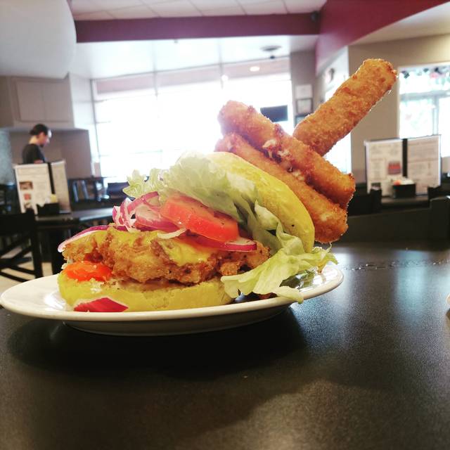 maple leaf diner bonnet