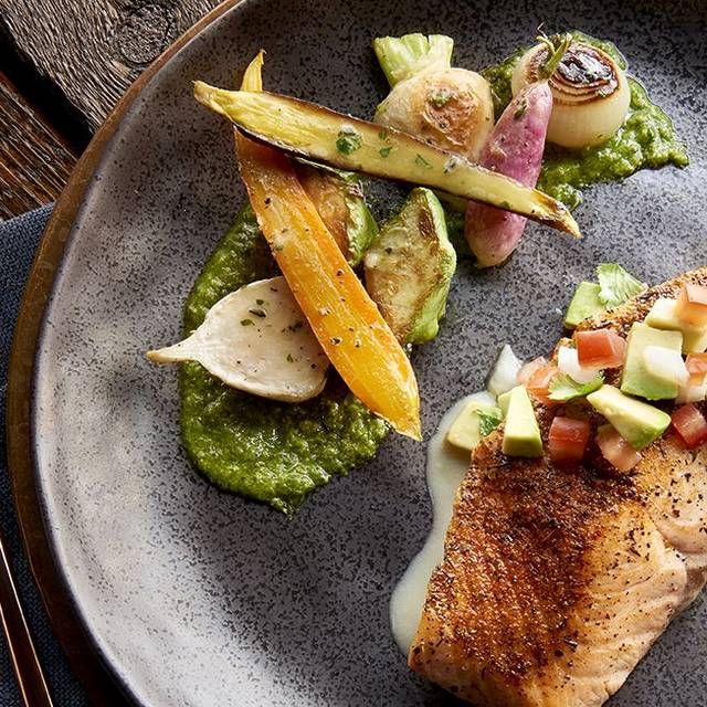Mccormick Schmick S Seafood Roseville The Fountains Restaurant Blackened Wild Isles Salmon Mccormick Schmick S Seafood Roseville The Fountains