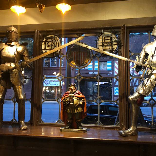 Mader S German Restaurant Milwaukee Wi Opentable Mader S German Restaurant Milwaukee