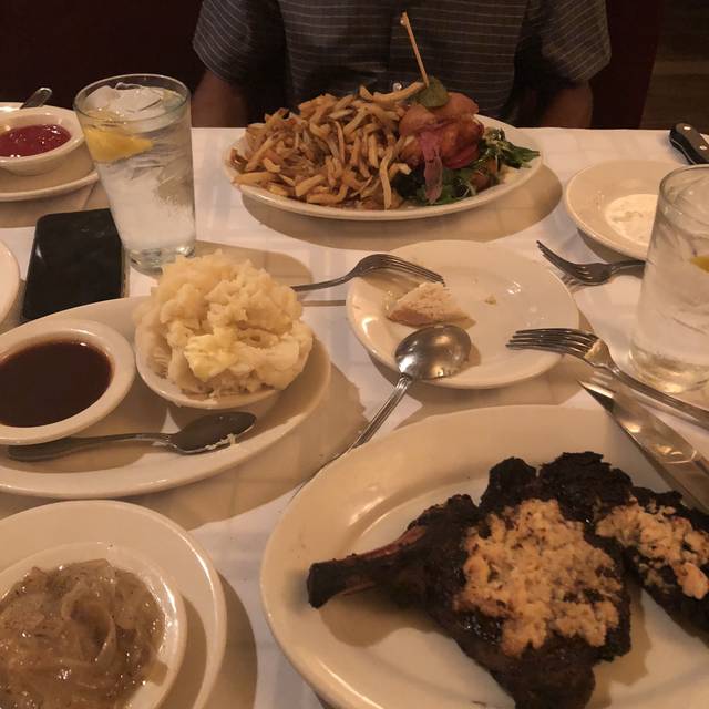 10 Best Restaurants In Rosemont Read Reviews Reserve On Kayak Best Rosemont Restaurants By Cuisine