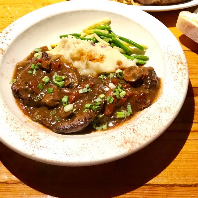 gun barrel steak and game house