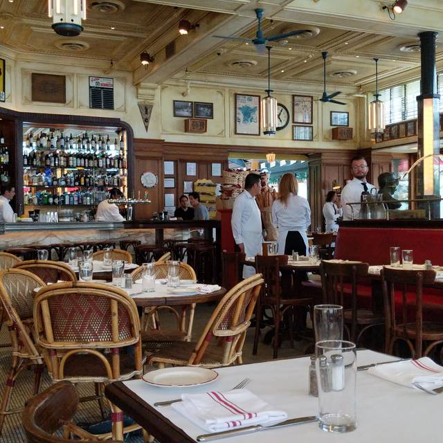 Le Diplomate