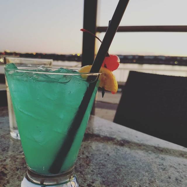 Twigs Bistro and Martini Bar Vancouver Restaurant Vancouver, WA