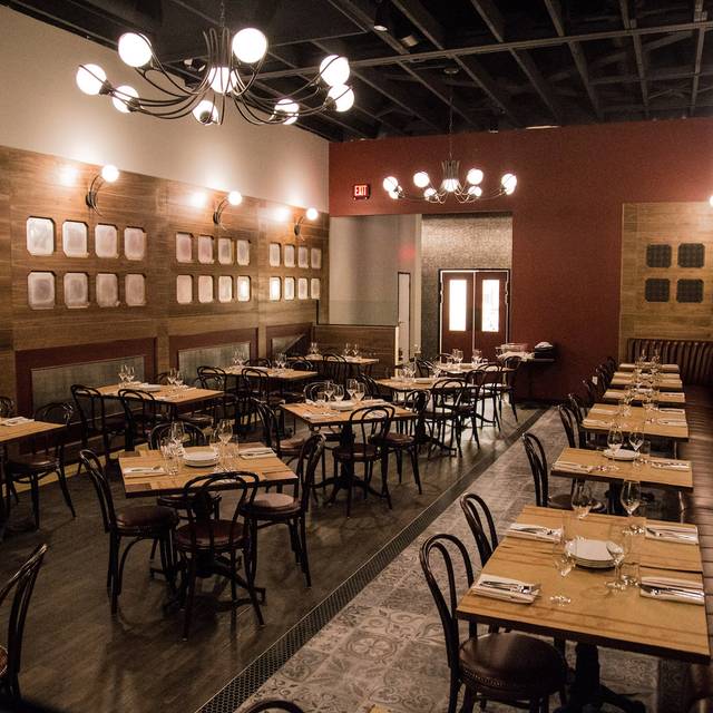 10 Restaurants Near Qualcomm Stadium Opentable