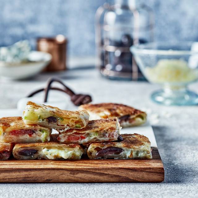 Flying Pie London, OpenTable