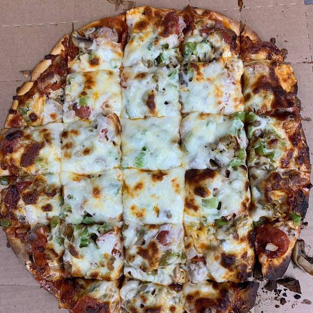 Red's Savoy Pizza Apple Valley Restaurant Apple Valley, MN OpenTable