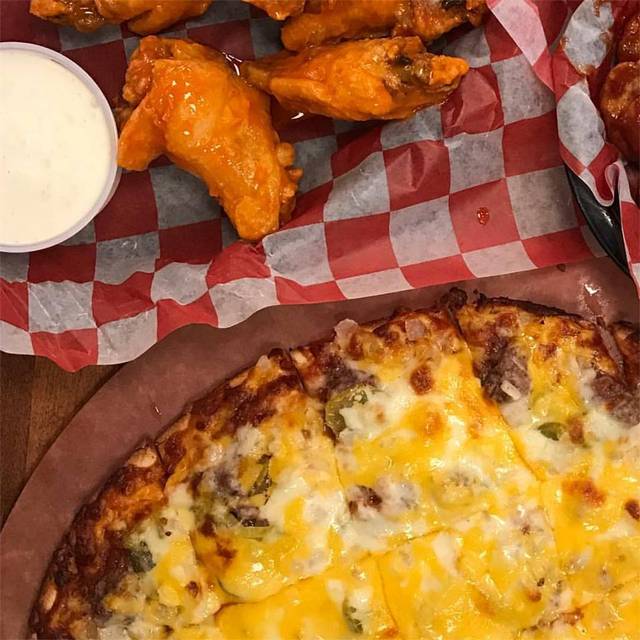 Red's Savoy Pizza Apple Valley Restaurant Apple Valley, MN OpenTable