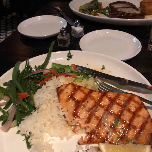 Summit Grill Northland Restaurant Gladstone, MO OpenTable