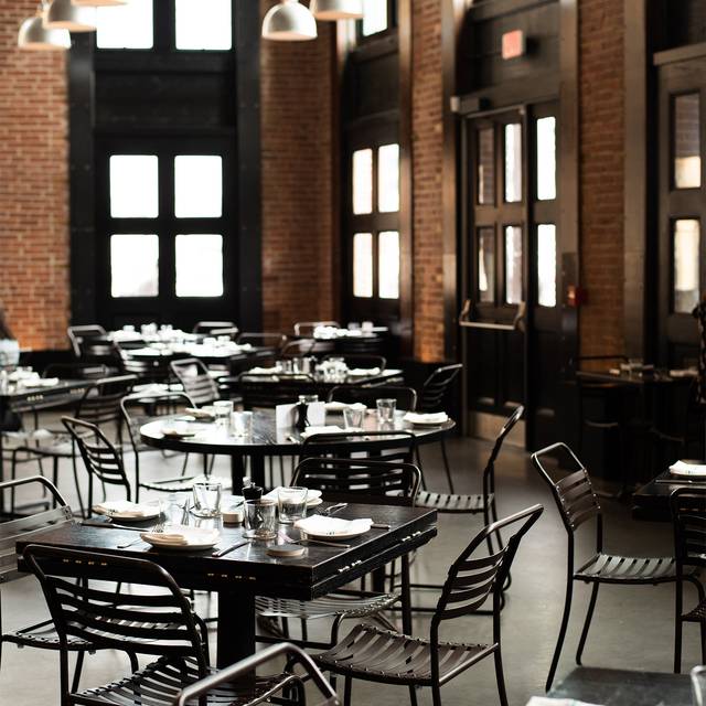 Row 34 Restaurant - Boston, MA | OpenTable