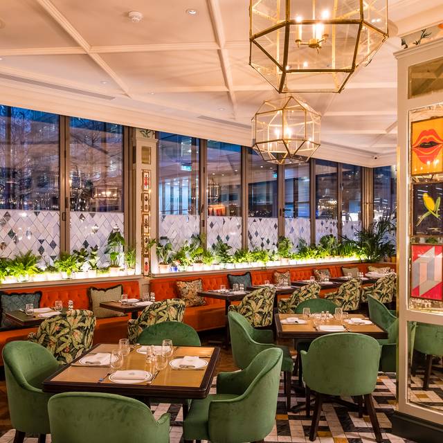 The Ivy Brasserie, Spinningfields Restaurant - Manchester, | OpenTable