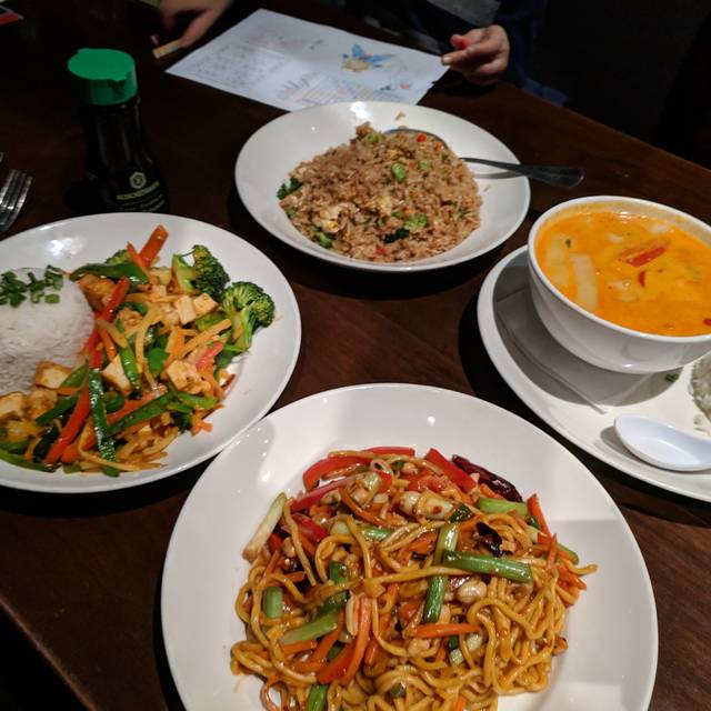 wok-n-fire-wheaton-restaurant-wheaton-il-opentable