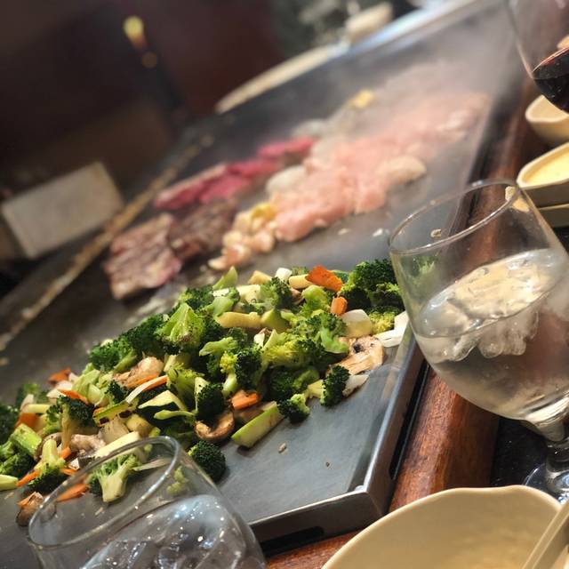 Feng Asian Bistro and Lounge Restaurant Millbury, MA OpenTable