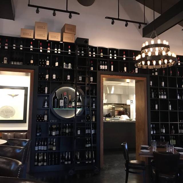 CRU Food & Wine BarThe Summit at Fritz Farm Restaurant Lexington, KY