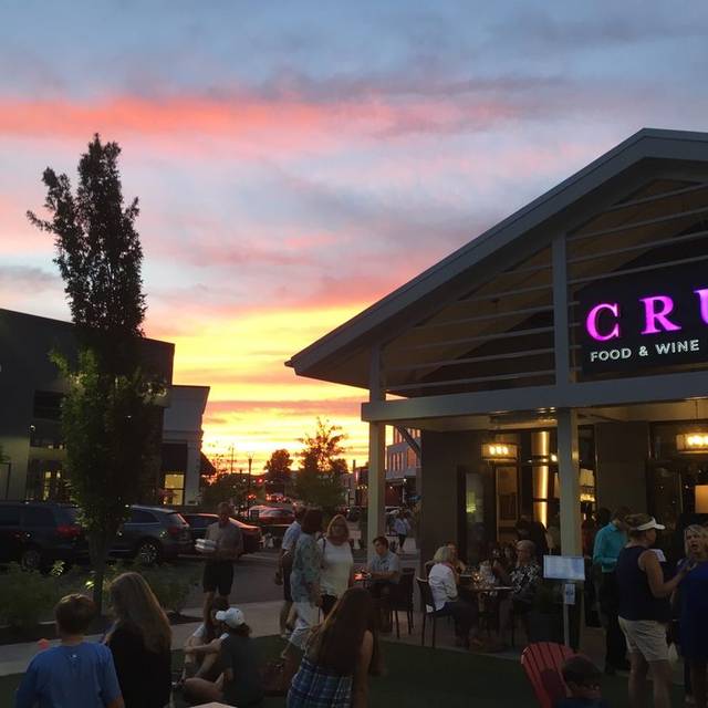 CRU Food & Wine BarThe Summit at Fritz Farm Restaurant Lexington, KY