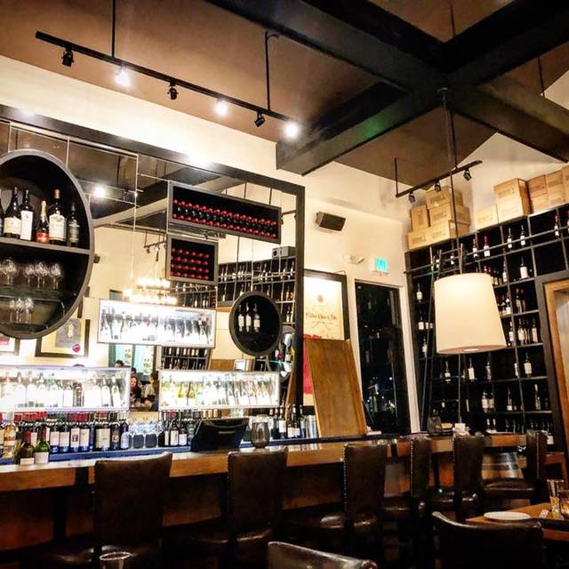 CRU Food & Wine BarThe Summit at Fritz Farm Restaurant Lexington, KY