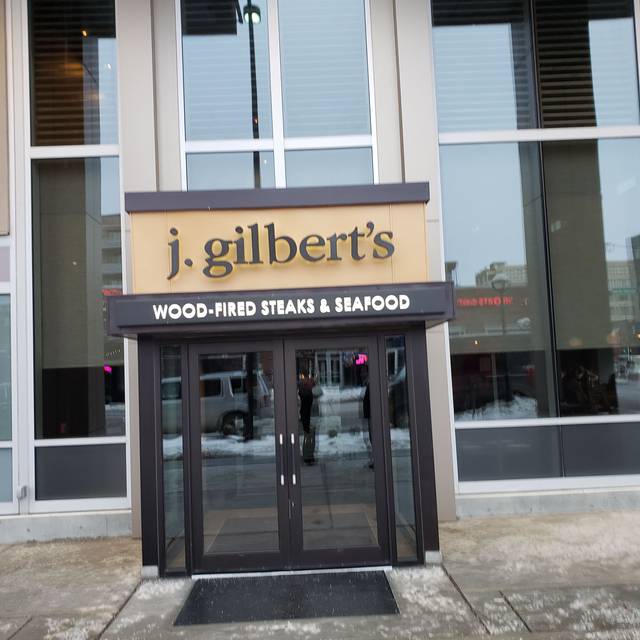 J Gilbert S Wood Fired Steaks Seafood Omaha Restaurant Omaha Ne Opentable