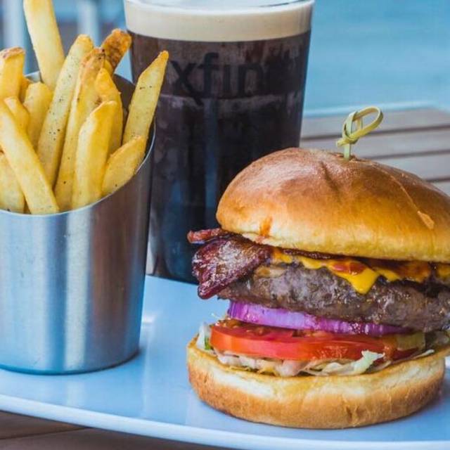 Broad Street Bullies Pub Xfinity Live! Restaurant Philadelphia, PA