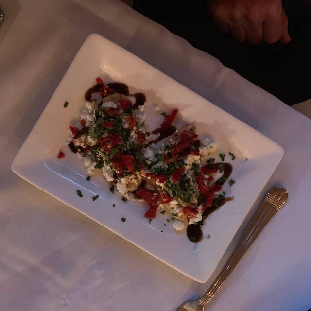 Maison Martinique at the Caribbean Court Boutique Hotel Restaurant