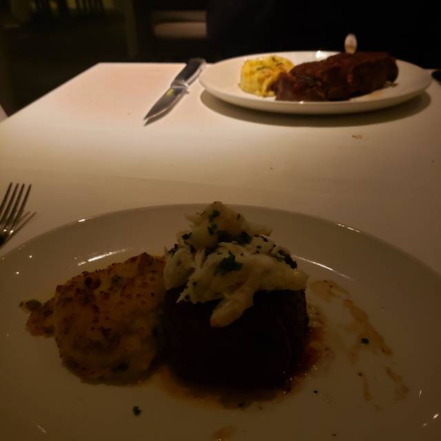 Del Frisco's Double Eagle Steakhouse Back Bay Boston Restaurant