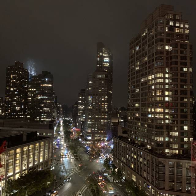 Empire Rooftop Empire Hotel New York Restaurant Info Reviews Photos Kayak