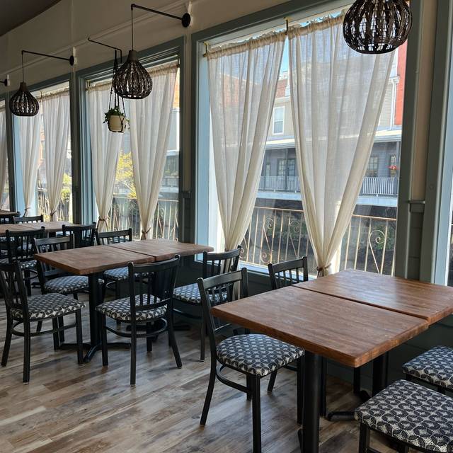 Restaurante Owl and Dove Pawcatuck, , CT OpenTable