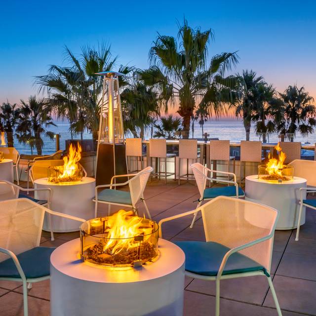 Tower39 Rooftop Lounge - Top Rated American Restaurant | OpenTable