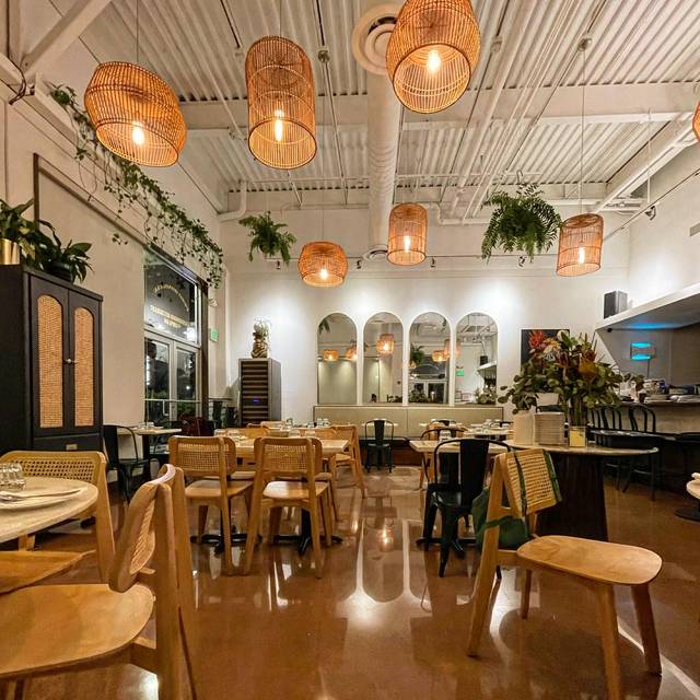 Peso Updated 2024, Filipino Restaurant in Honolulu, HI