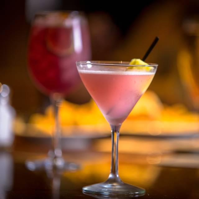 Rusty Bucket Easton, Columbus. Restaurant Info, Reviews, Photos KAYAK