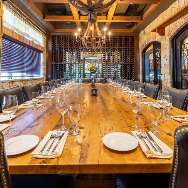 Tuscan Kitchen Burlington Restaurant Burlington, MA OpenTable