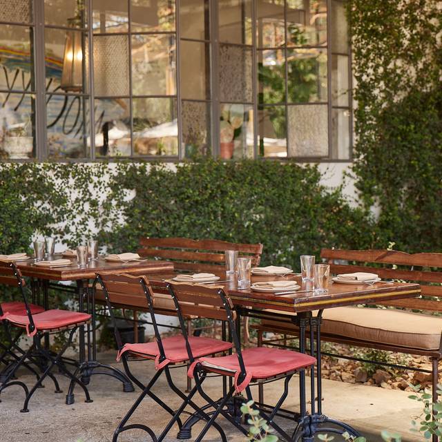 Dining Spots Outdoor Restaurants Near Grand Central Manuela