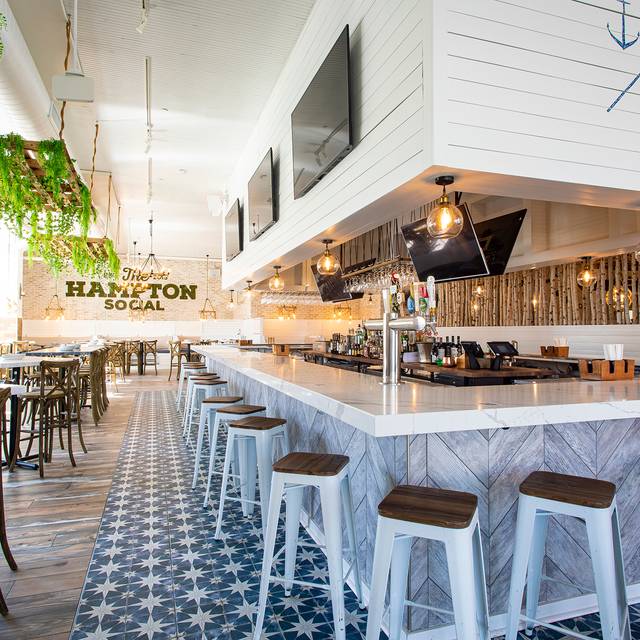 The Hampton Social Burr Ridge Restaurant Burr Ridge, IL OpenTable