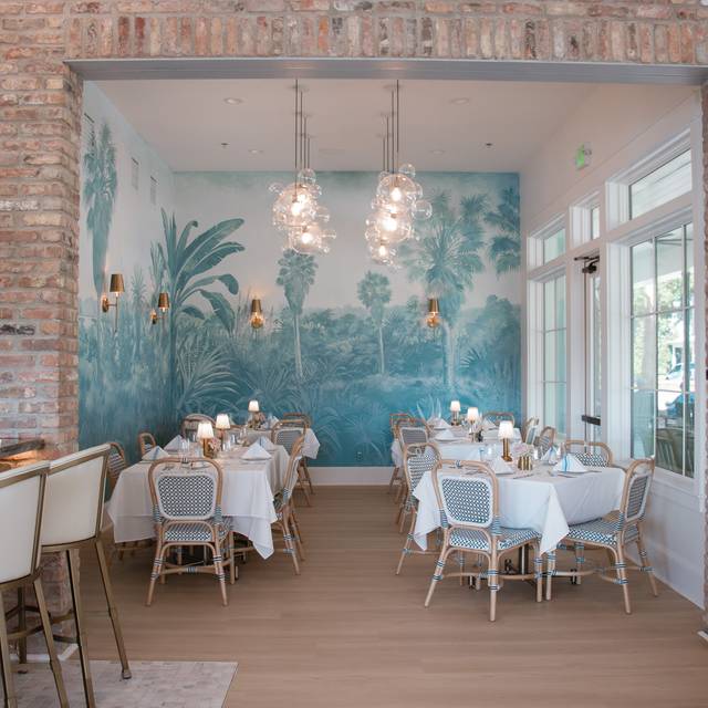 1817 Steak & Seafare Updated 2024, Steakhouse in Galveston, TX