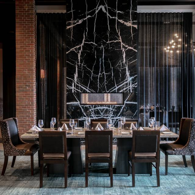 Ruth's Chris Steak House Chesterfield Restaurant Chesterfield, MO