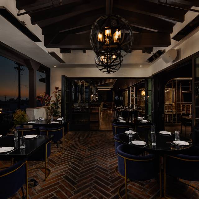 Rare Society photo 8