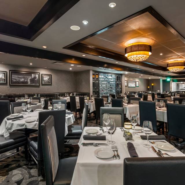 Arnie Morton's The Steakhouse - Burbank Restaurant - Burbank, CA ...