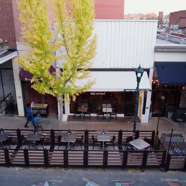 Restaurante White and Wood Greensboro, , NC OpenTable