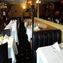 photo of essy's carriage house restaurant
