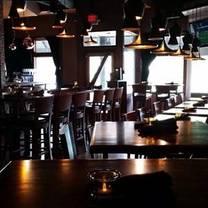 Restaurants near 529 Bar Atlanta - the bqe restaurant & lounge