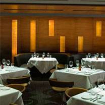 foto del ristorante roast - a michael symon restaurant