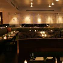 photo of t-bar steak & lounge (upper east side) restaurant