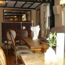 foto del ristorante the queens head fyfield