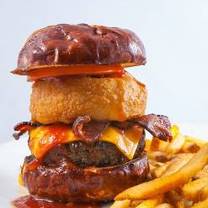Una foto del restaurante The Mark Dine & Tap