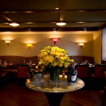 Ace of Clubs New York Restaurants - North Square