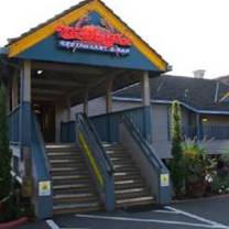 Restaurants near Sahalee Country Club - The Crab Pot Restaurant & Bar - Bellevue