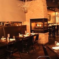Restaurants near Links Hall Chicago - Cafe Con Leche